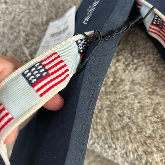 NWT J. Crew Embroidered American Flag Patriotic Flip Flops. Size 7. Summer. - Picture 8 of 9